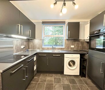 2 bedroom end of terrace house to rent - Photo 6