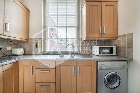 Studio to rent - Photo 2