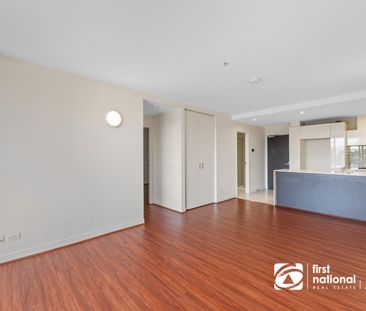 HARBOUR VIEW & LOCATION! - Photo 4