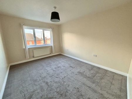 Newlove Avenue, St. Helens - Photo 2