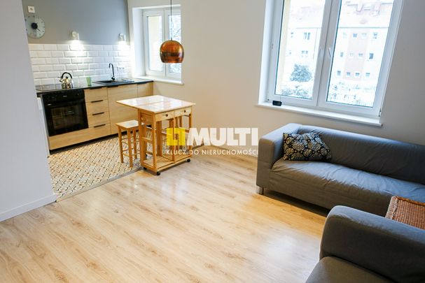 Pogodno 3 pokoje, I p. 2600+470+gaz+en. el. - Фото 1