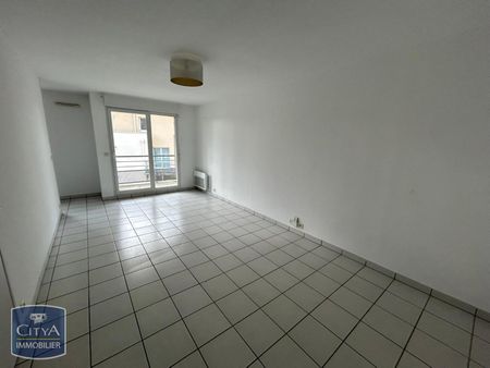 Location Appartement 2 pièces 48m² LAVAL 53000 - Photo 2