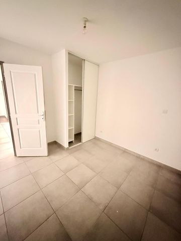 Location Appartement 3 pièces 55m² BEDARIEUX 34600 - Photo 5