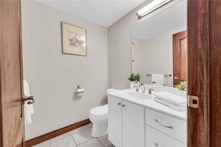 For Lease - 117 Christopher Drive, Hamilton, Ontario - Photo 5