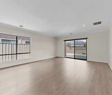 3 Allure Dr, Greenvale, Vic 3059 - Photo 4