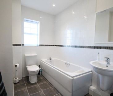 2 bedroom apartment to rent - Photo 6