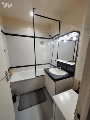 PONT DE L'ARCHE - Appartement T3 + garage - Photo 1