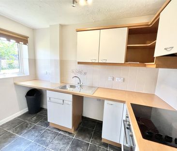 Weaverdale, Shoeburyness, Shoeburyness, Essex, SS3 8XL - Photo 5