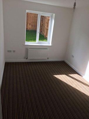 2 bedroom bungalow to rent - Photo 1