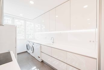 APARTAMENTO T2+1 NA AV ESTADOS UNIDOS DA AMÉRICA - LISBOA