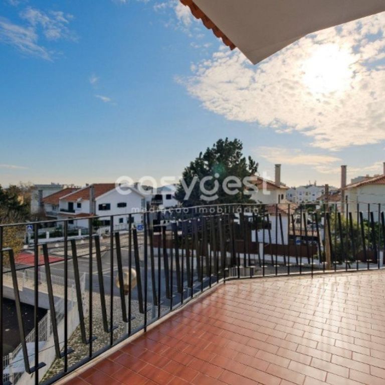 Luxury 3 room Detached House for rent in Cascais e Estoril, Portugal - Photo 1