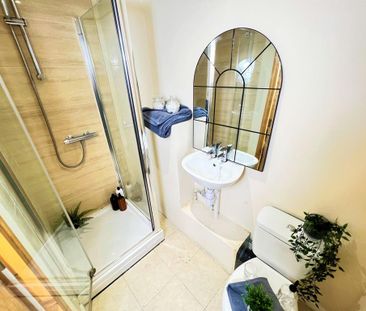 6 bedroom private hall to rent - Photo 6