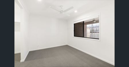 IMMACULATE, LOW MAINTENANCE NEAR NEW 3 BEDROOM FAMILY HOME RIGHT IN THE HEART OF RIPLEY! - Photo 5