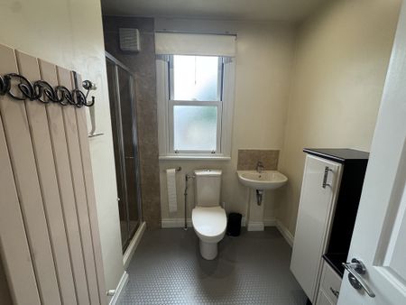 Bishopthorpe Road, South Bank - P2064 - Photo 4