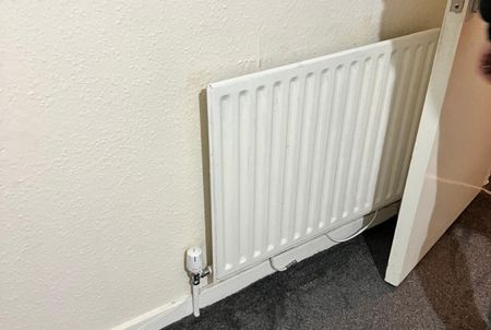 Lovely room at Rainsborough Close £670 month - Photo 5