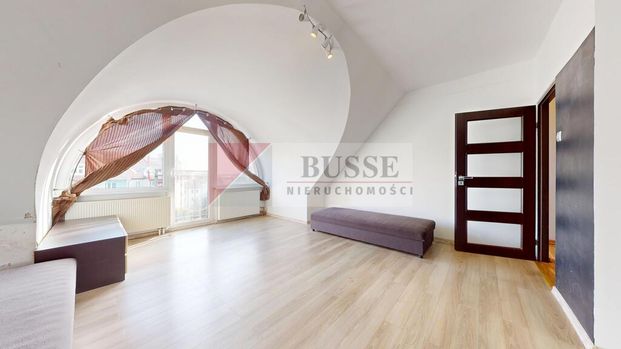 Przecław, 6pok., 2 piwnice, balkon - Фото 1