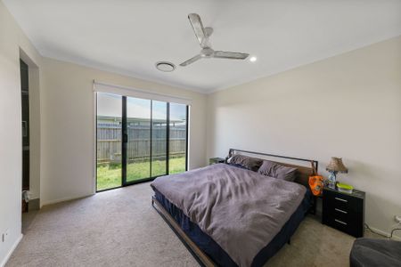 Large Family Home Nirimba - Photo 5