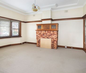 FALL IN LOVE WITH THE 'ASHFIELD' AT LAKE WENDOUREE - Photo 4