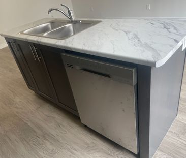 For Lease - 41 Mia Drive, Hamilton, Ontario - Photo 5