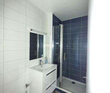 T2 de 47 m² – pièce à vivre lumineuse - Photo 3