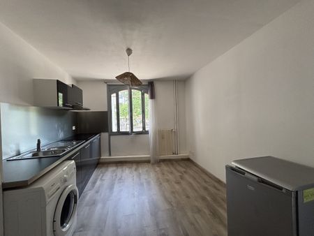 Location Appartement 2 pièces 26m² POITIERS 86000 - Photo 4