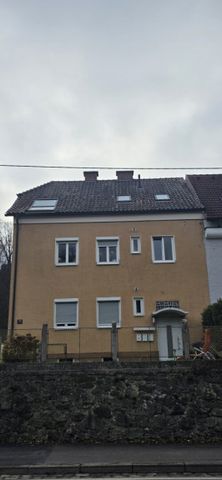 Helle Dachgeschoßwohnung in Linz: 3 Zimmer, Balkon und moderne Ausstattung! - Photo 5