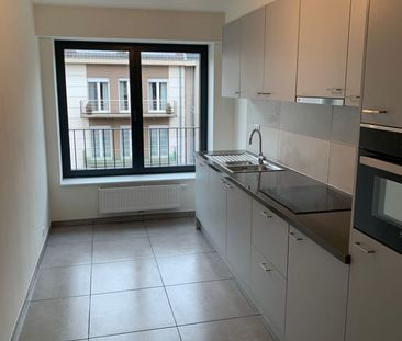 Appartement te huur - Photo 1