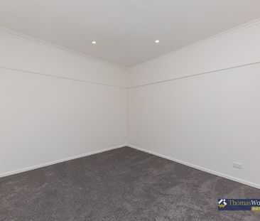 Fully renovated family home with 2 living areas. - Photo 1
