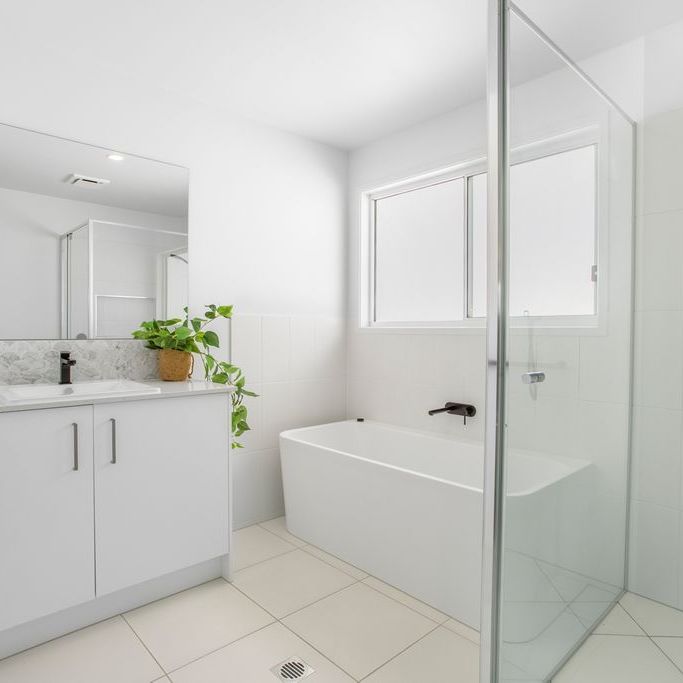 Fully Furnished 3 Month Lease Opportunity - Photo 1