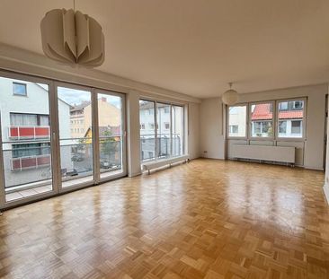 Stilvolle 2 Zimmer Wohnung im Zentrum von Niederrad - Foto 1