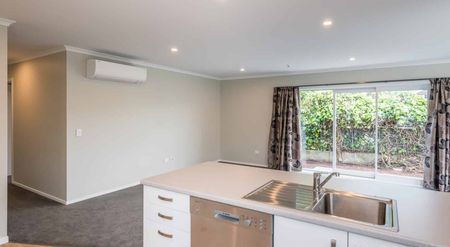 Oh what a home - Photo 5