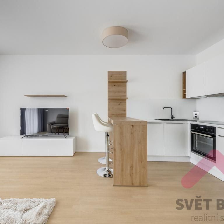 Pronájem bytu 2+kk 52 m2 - Photo 1