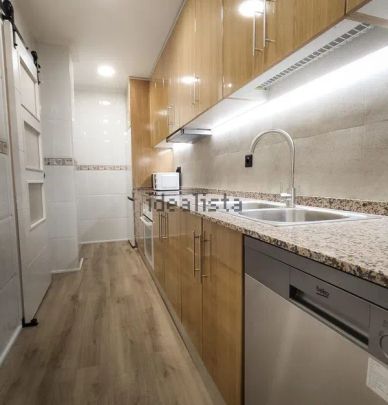 Alquiler de piso en Calle Juan Pablo II, 65 - Photo 1