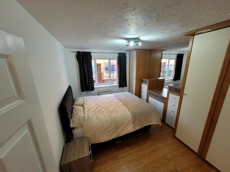 Lord Nelson Wharf, Preston - Photo 2