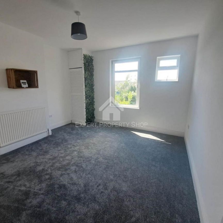 2 bedroom semi-detached house to rent - Photo 1
