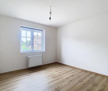 Prachtige halfopen nieuwbouwwoning te huur - Photo 2