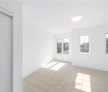 For Lease - 47 Pumpkin Corner Crescent, Barrie, Ontario - Photo 5