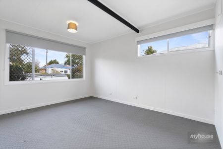 33 Butt Street, Harristown - Photo 3