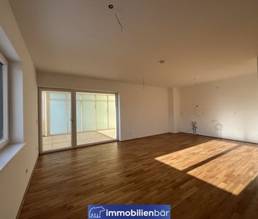 Großzügige 2 Zimmerwohnung mit sehr großer Loggia und Balkon - Foto 1