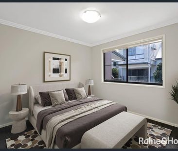 Modern 3-Bedroom Townhouse Available Now in Blacks Beach - Photo 5