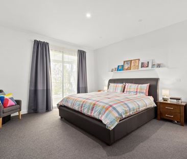 168 Grandview Grove, Rosanna VIC 3084 - Photo 1