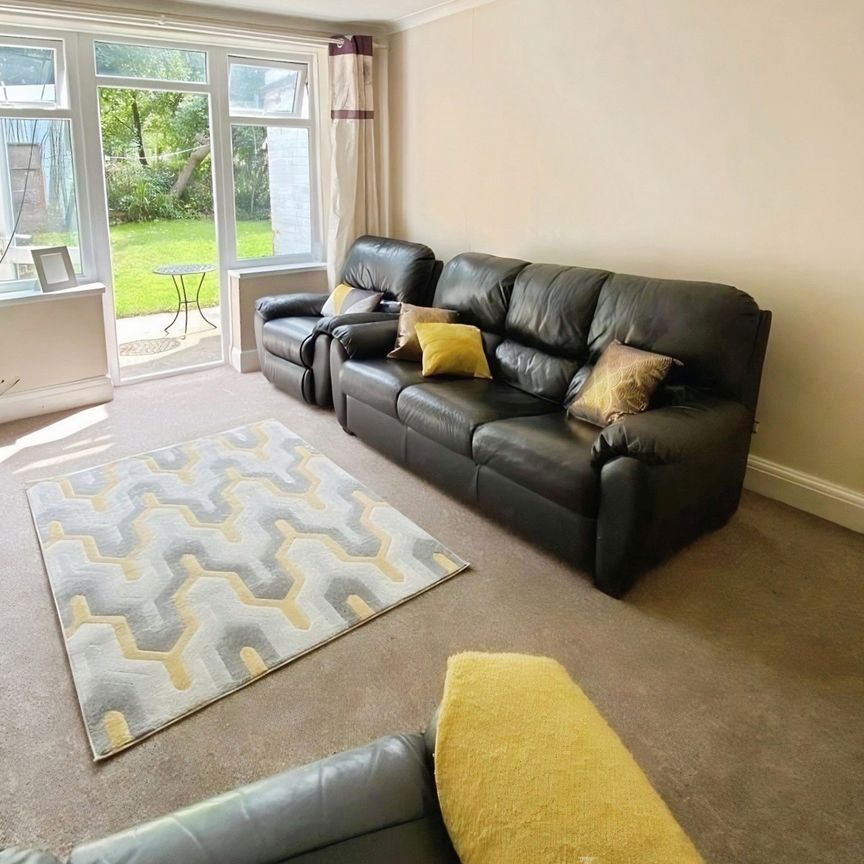 4 bedroom house to rent Talbot Road, Fallowfield, Manchester, M14 - Photo 1