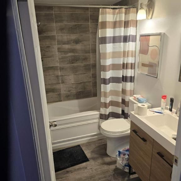 2 CH - 1 SDB - Sainte-Julie - $1,650 /mo - Photo 2