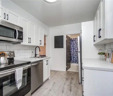 255 RAGLAN Street Unit# 2 | 255 RAGLAN Street Unit# 2, Woodstock - Photo 1