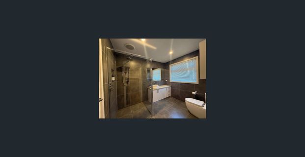 Best In Tullamarine! - Photo 1