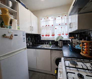 Wallwood Road - Photo 6