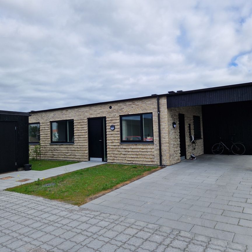 Lodsholmvej 123, 9270 Klarup - Photo 1