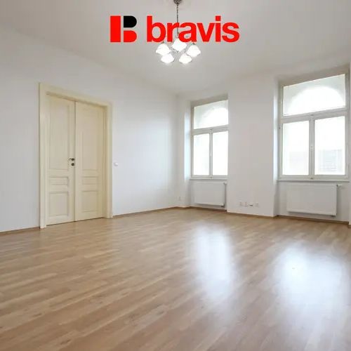 Pronájem bytu 3+1 po kompletní rekonstrukci s balkonem, Brno – Černá Pole, ul. Kunzova - Photo 1