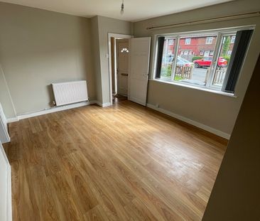 4 Bed Terraced House, Poole Road, LS15 - Photo 1
