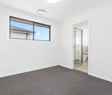 “Sundrenched corner home” - Photo 4